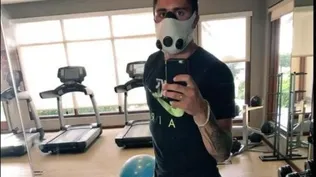 Ramón Arias entrena con el short de Peñarol