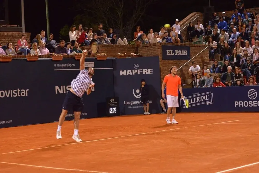 Pablo Cuevas y Diego Forlán