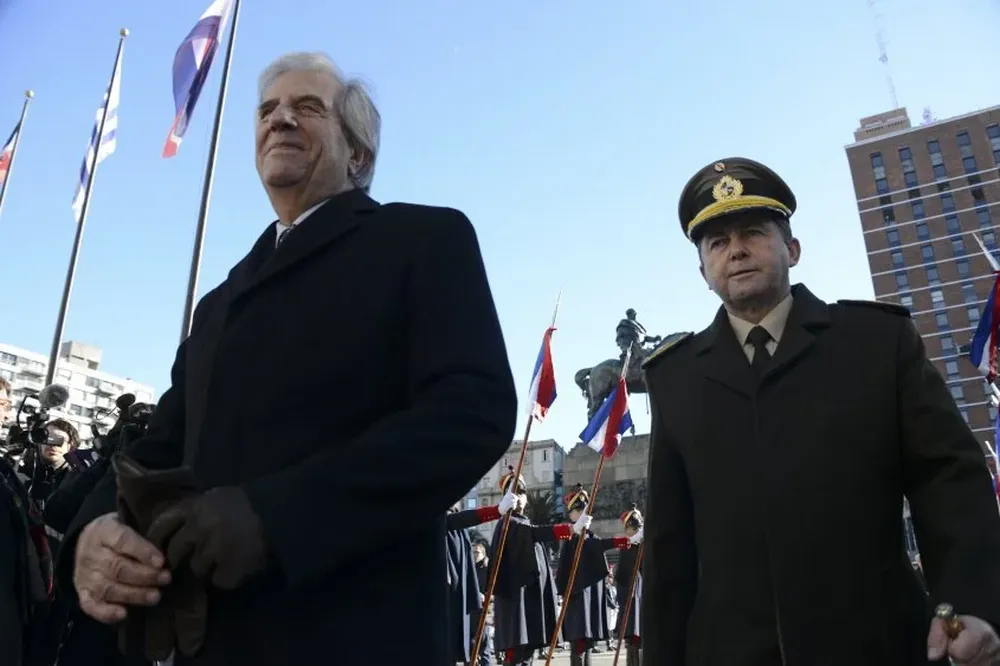 El presidente Tabaré Vázquez encabezó el acto conmemorativo por el natalicio del procer José Artigas