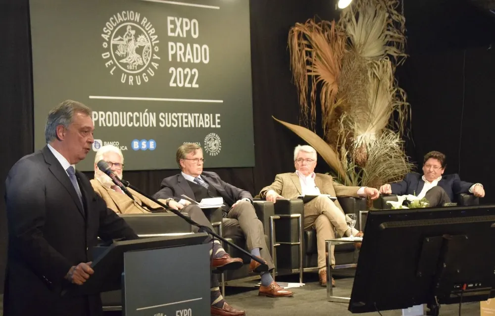 En la actividad participaron autoridades de gobierno, dirigentes gremiales y productores.