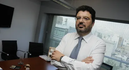 Renunció presidente de la Bolsa de Valores