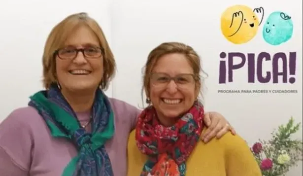 Las psiquiatras pediátricas Gabriela Garrido y Cecilia Amigo.