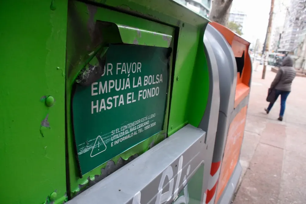 Contenedor de basura en Montevideo