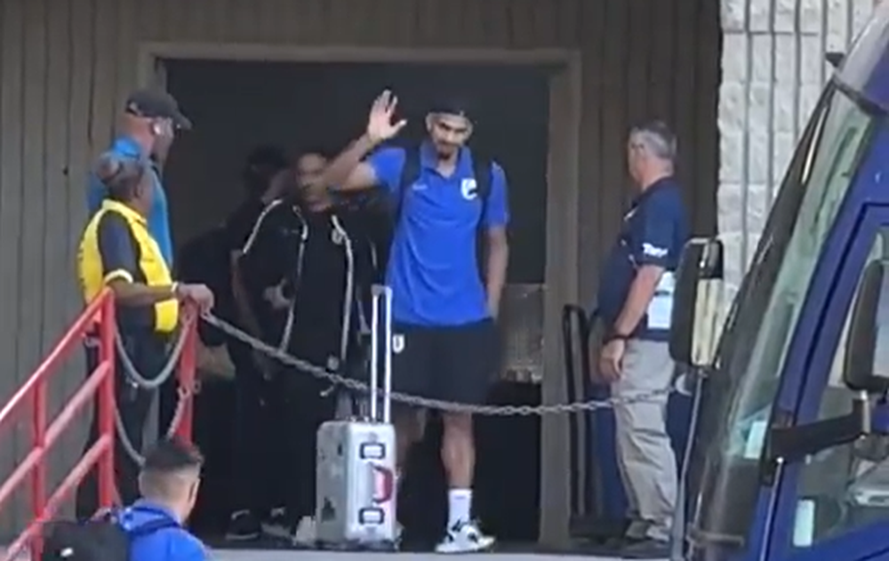 Ronald Araujo en Las Vegas tras su lesión en el partido de la selección de Uruguay ante Brasil Ronald Araujo en Las Vegas tras su lesión en el partido de la selección de Uruguay ante Brasil