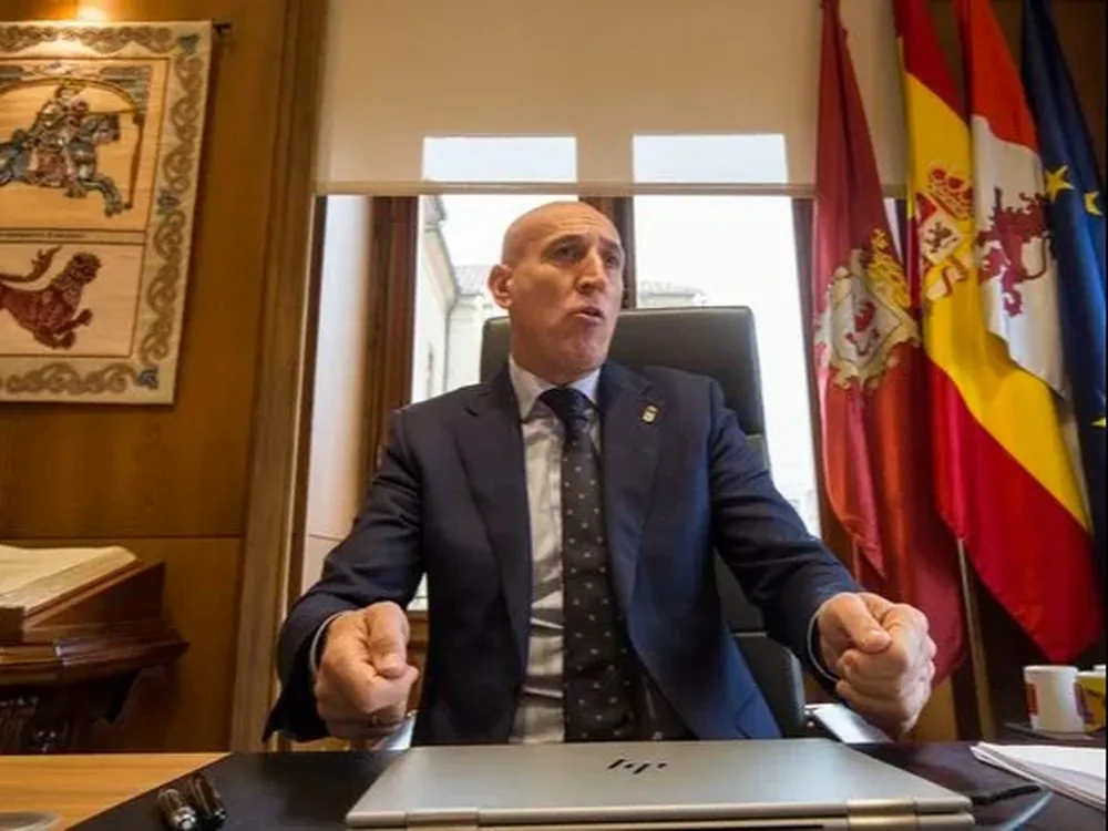 El alcalde de León, José Antonio Diez (PSOE)