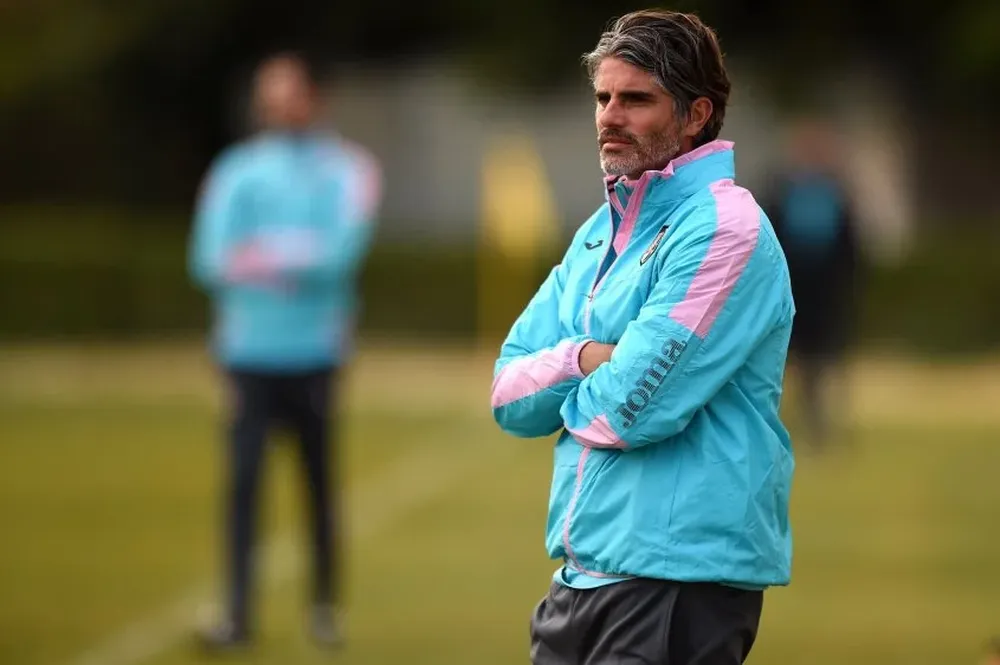 Diego López con los colores de Palermo