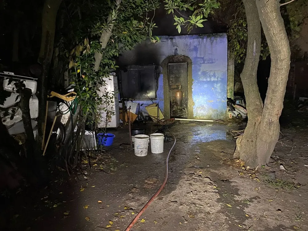 Casa incendiada en Barros Blancos en la tarde de este jueves 22 de junio