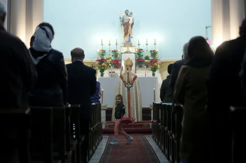 Misa de Navidad en una iglesia en Irán