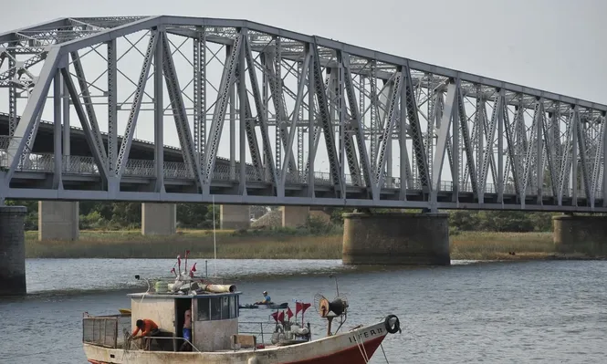 Pescadores fueron advertidos sobre una nueva veda de captura de corvina negra.