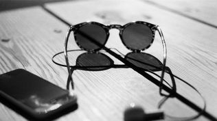Investigan a un japonés por usar lentes inteligentes en examen de acceso a la universidad