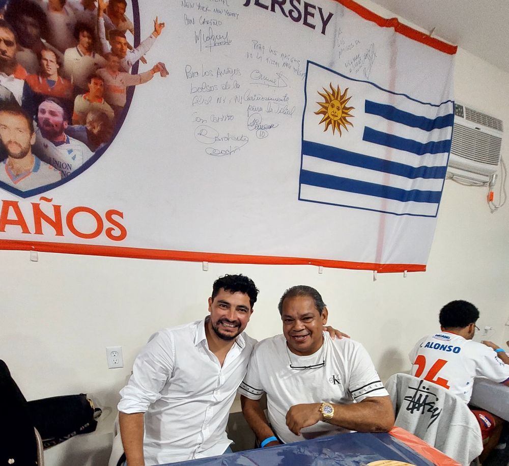 El emocionante homenaje al Chory Castro que le hicieron los hinchas de Nacional en Nueva York y Nueva Jersey y su encuentro con Pintos Saldanha