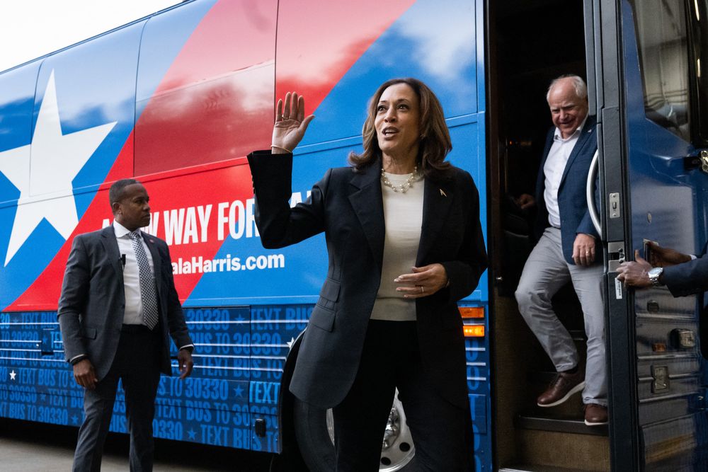 Kamala Harris está de gira de campaña por Georgia junto a su candidato a vice, Tim Walz