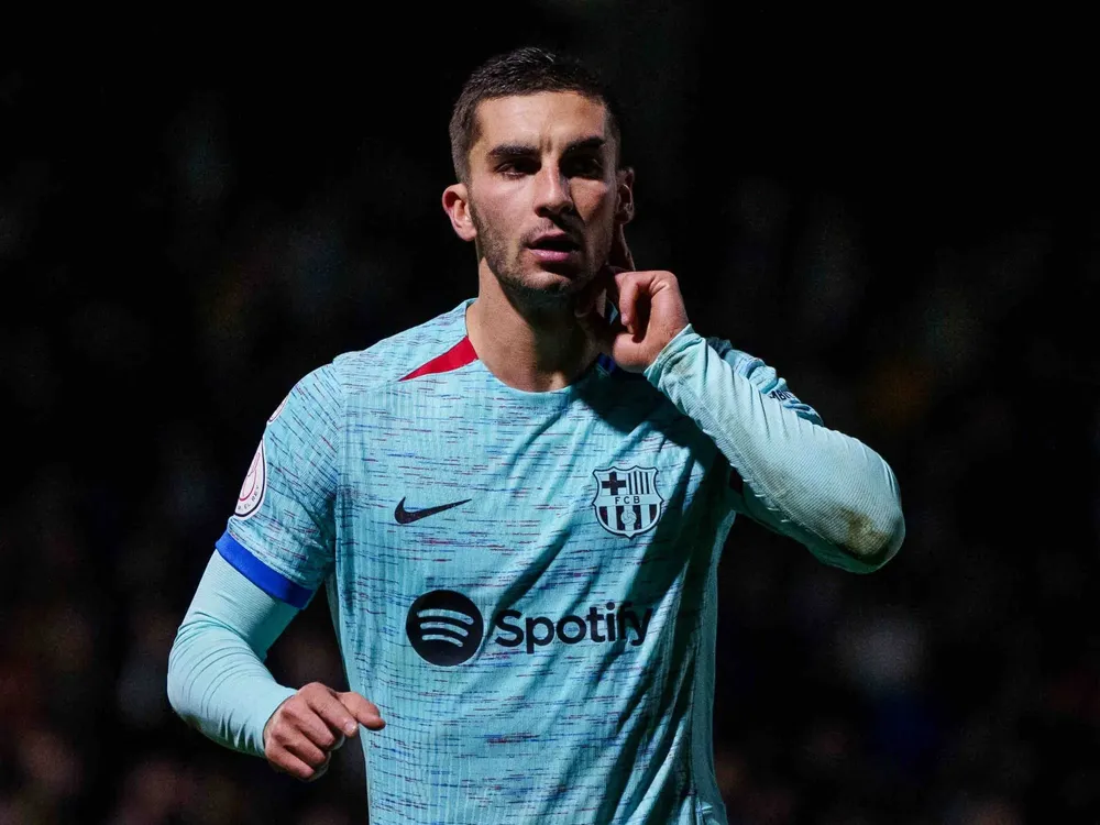 El Barça clasifica a cuartos.