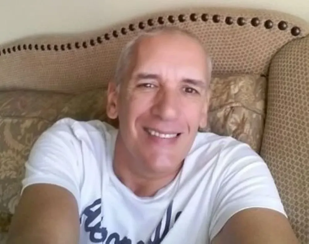 Luis Eduardo Larrosa fue un notable jugador de básquetbol uruguayo