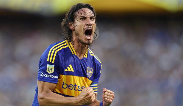 &nbsp;Edinson Cavani festejando un gol