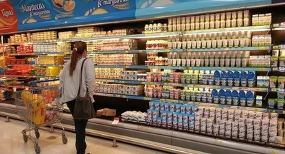 Productos en góndolas argentinas