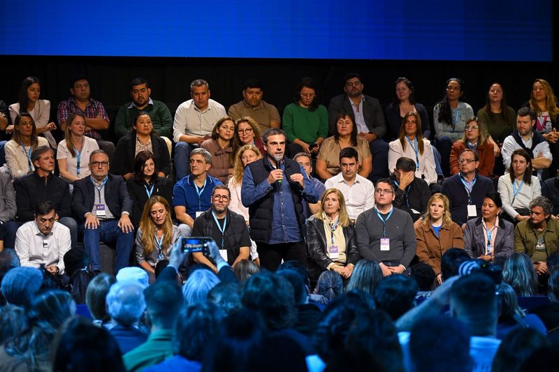 El peronismo federal ensaya su relanzamiento con eje en las ideas y críticas al modelo de Javier Milei