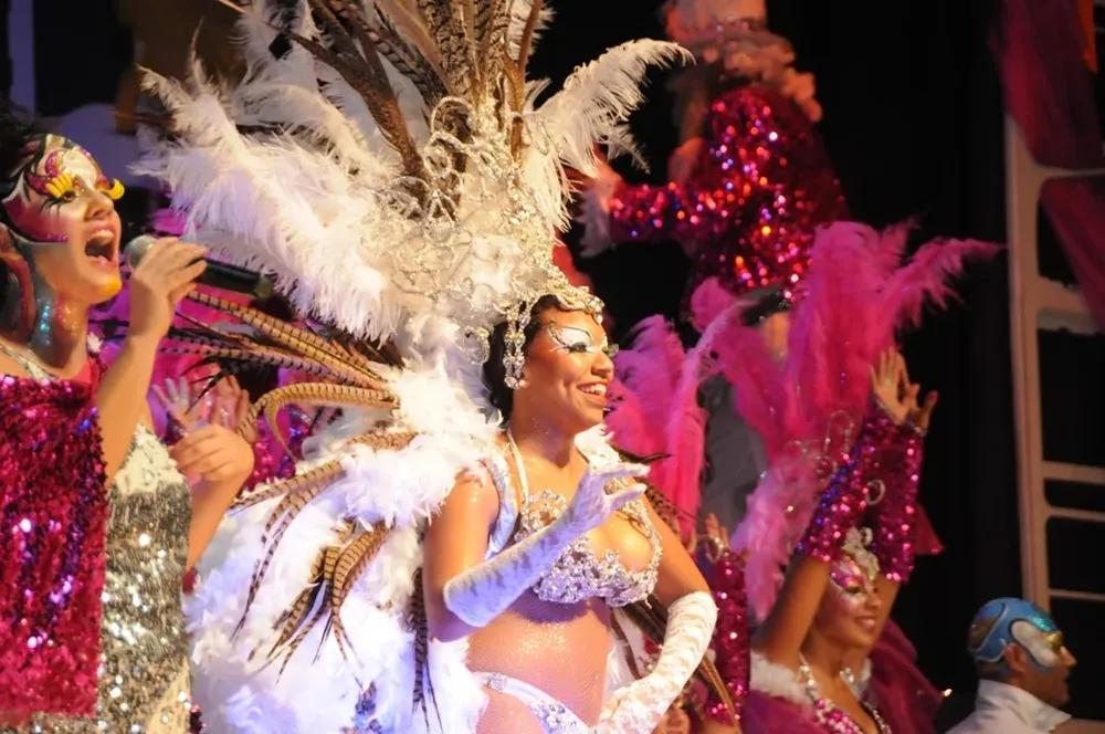 Sarabanda saldrá a defender el primer premio