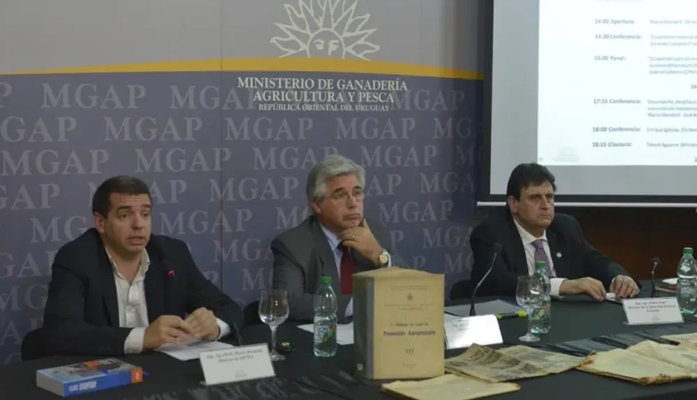 Mario Mondelli, Tabaré Aguerre y Pedro Soust