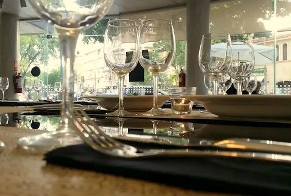 Bianca presenta un salón luminoso y de diseño muy moderno