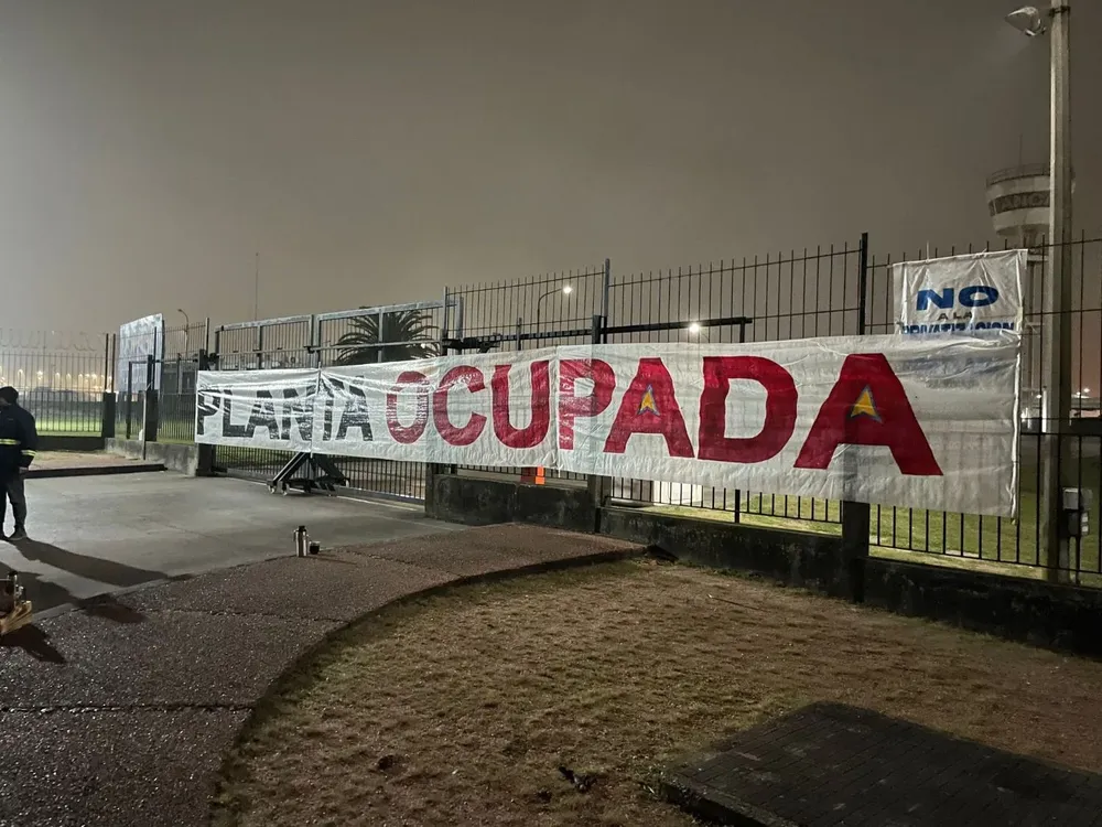 Ocupación de Fancap a planta de La Tablada