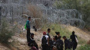Inmigrantes en el cruce en Juárez y El Paso