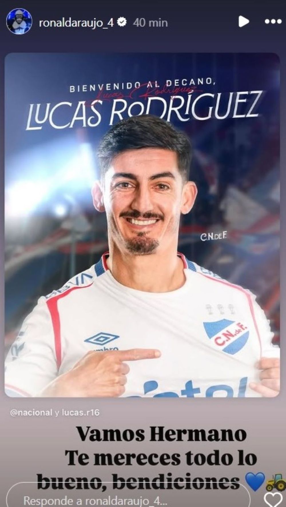 Ronald Araujo saludó a Lucas Rodríguez, quien firmó en Nacional Ronald Araujo saludó a Lucas Rodríguez, quien firmó en Nacional