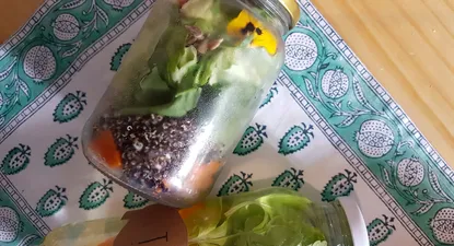 como incluir flores en tus ensaladas para que sean mas sabrosas