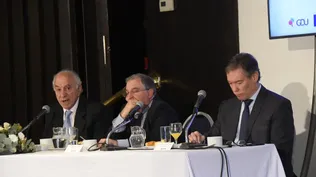 Caumont, Santo y Vallcorba analizaron la coyuntura actual y futura de la economía.