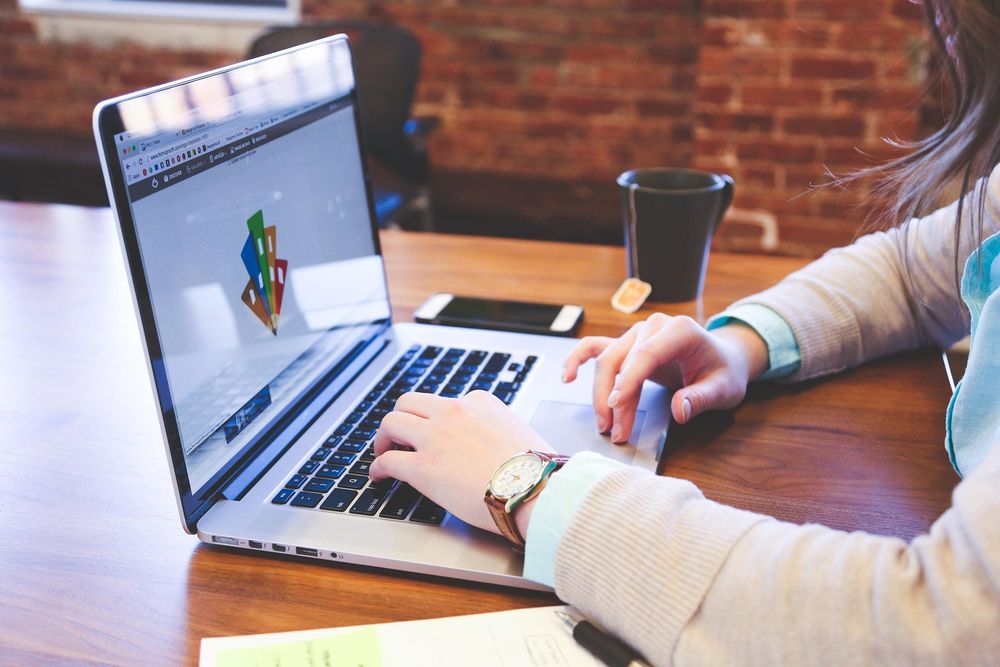 startupstockphotos-student-849826_1920