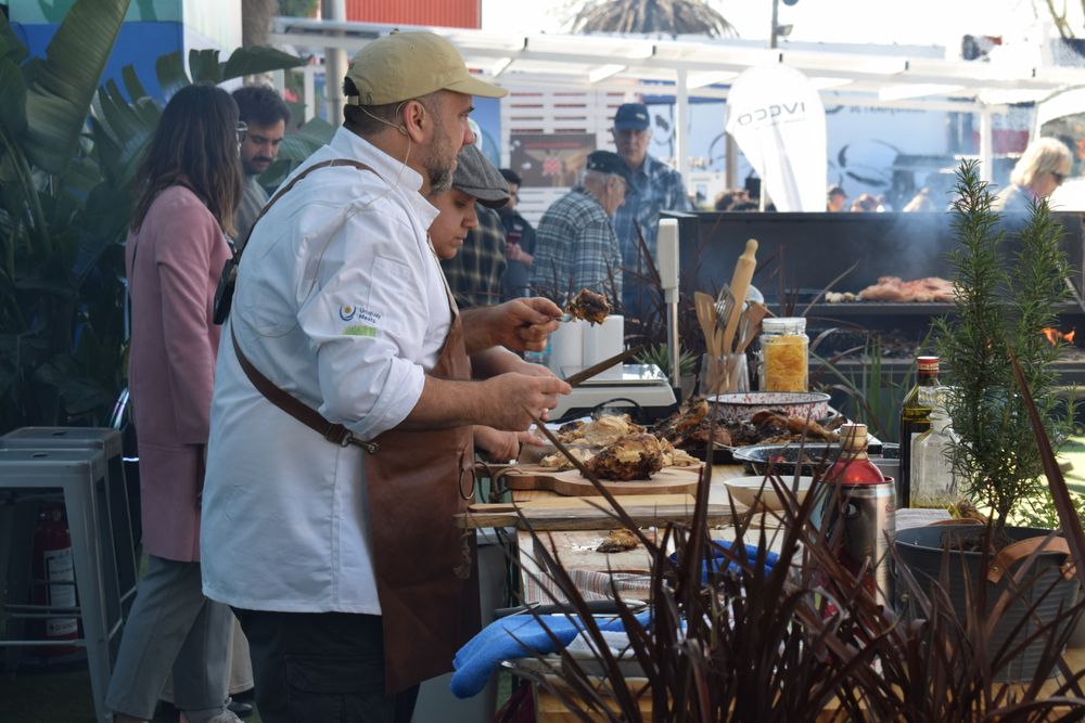 INAC: cocina en vivo y en directo en la Expo Rural del Prado.