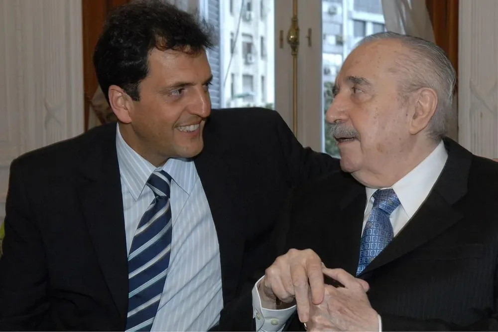 Sergio Massa junto al expresidente Raúl Alfonsín