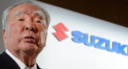 Osamu Suzuki, el expresidente de la fábrica de autos fallecido a los 91 años.