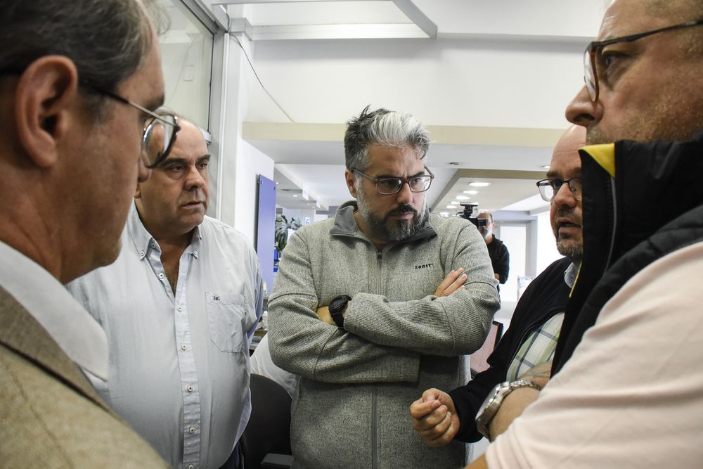 Representantes de COFE previo a una reunión con el Ministerio de Trabajo. Archivo