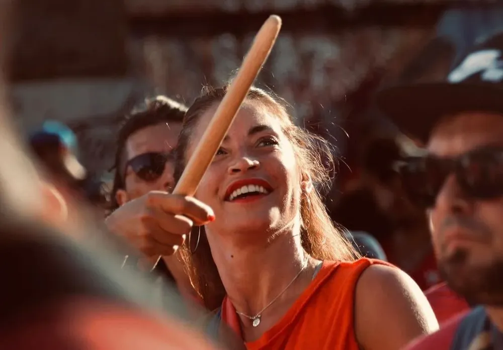 Claudia Fernández con Cuareim 1080