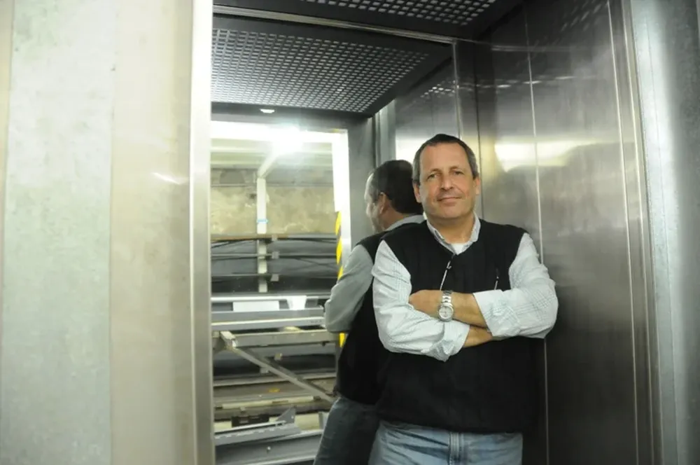 Walter Martoy, gerente general de Delta Ascensores
