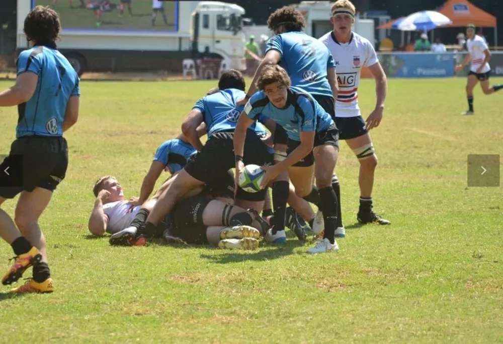 Lucás Durán el medio scrum de Teritos en el partido que Uruguay cayó 32-30 ante Estados Unidos