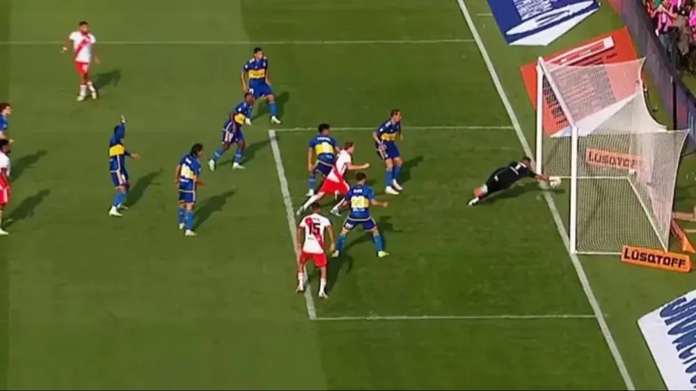 Copa de la Liga: la polémica decisión de la AFA tras el gol anulado a River contra Boca