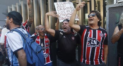 Preocupa al Gobierno la participación de hinchas en la marcha de jubilados de este miércoles: dura advertencia