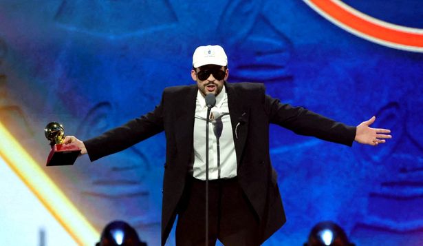 Bad Bunny, Ca7riel & Paco Amoroso y Jorge Drexler brillan en una noche histórica en los Grammy Latinos