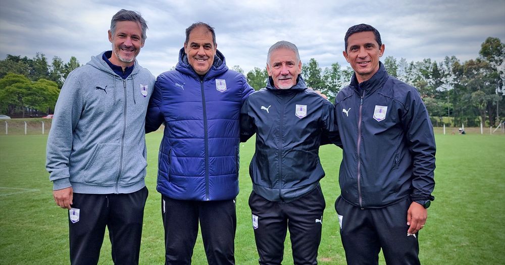 Germán Sixto, Fernando Morales, Gerardo Miranda y Fernando Fadeuille en Defensor Sporting