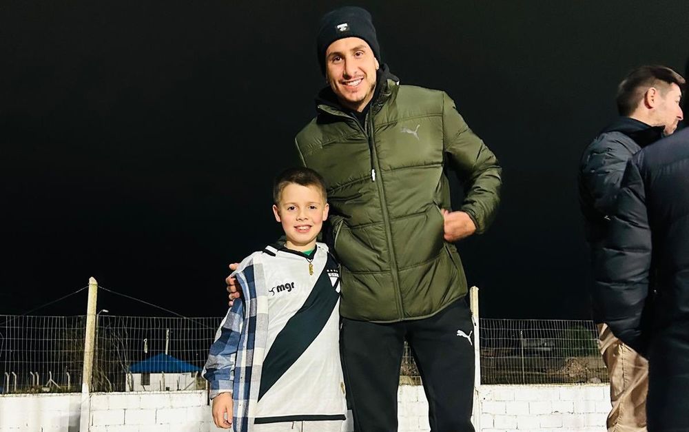 &nbsp;José María Giménez fue a ver a Danubio a Florida