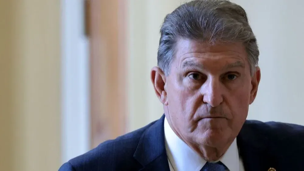 El voto de Joe Manchin en el Senado es crucial para la aprobación de las iniciativas del gobierno de Biden