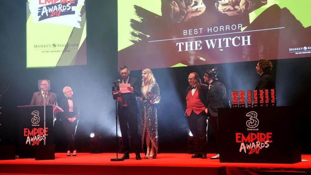 El film fue escrito y dirigido por Robert Eggers, en su debut como director.