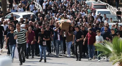 Las víctimas fatales siguen en aumento mientras Israel prepara la invasión a Gaza, aunque aclaró que no será este domingo.