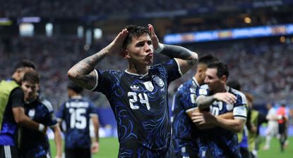 argentina 2-1 inglaterra: una inmensa seleccion albiceleste, con epica otra vez, dio vuelta el partido y jugara la final del mundial 2026 ante espana