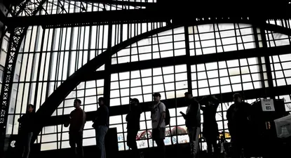 Los comicios de Chile dirimirán por sí o por no a la propuesta de la Asamblea Constituyente que elaboró un proyecto liderado por la derecha.