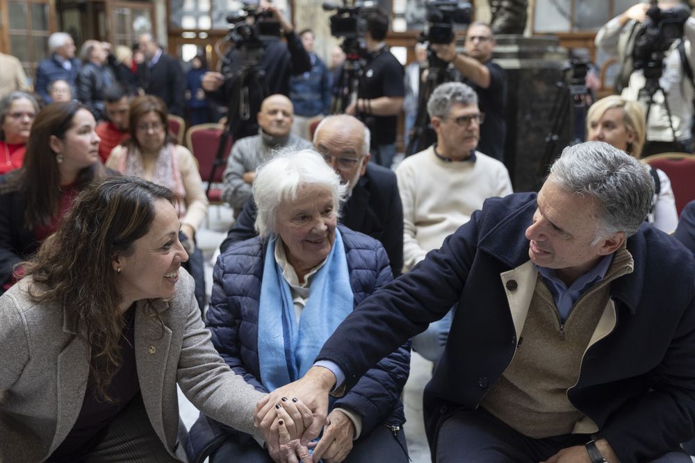 Fernanda Cardona,&nbsp;Lucía Topolansky y Yamandú Orsi