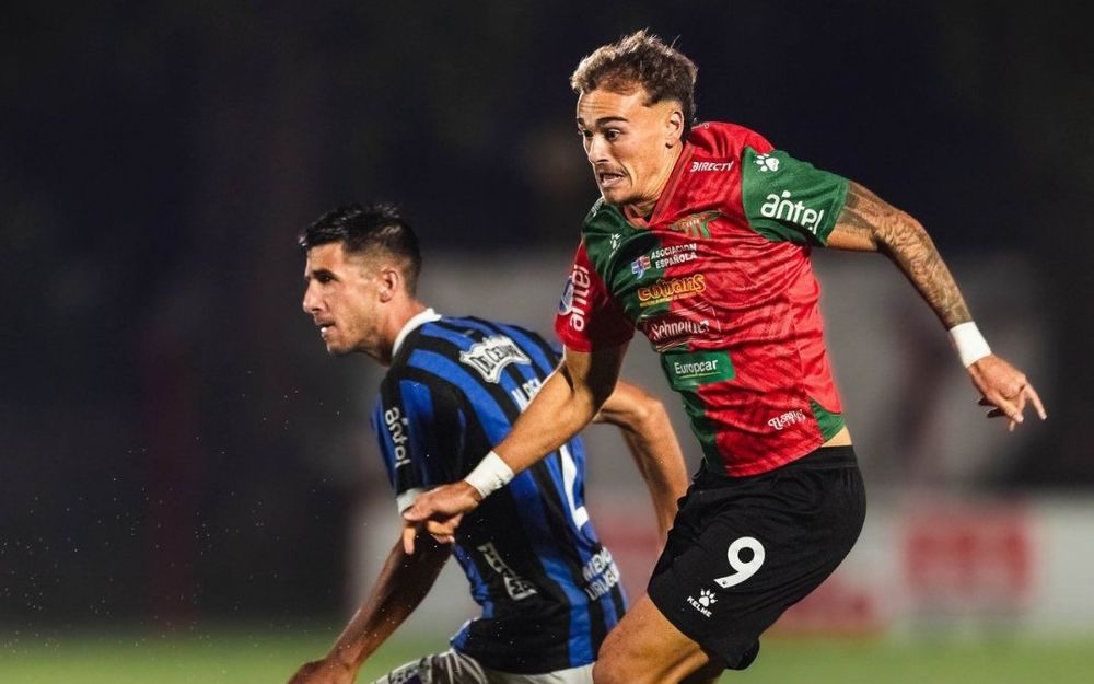 Agustín Anello y Rea en Boston River ante Liverpool en el Campeones Olímpicos de Florida