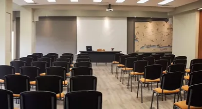 Por qué salir de la oficina potencia el trabajo